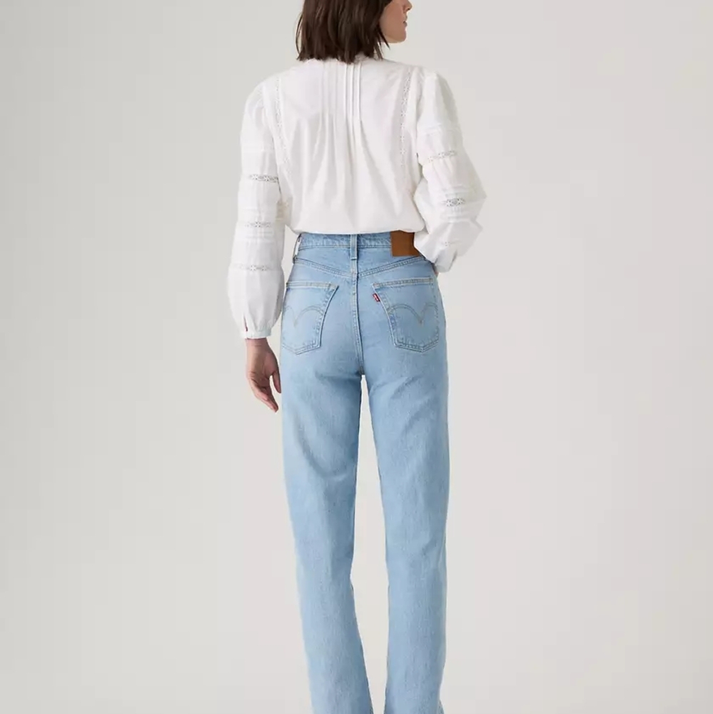 Levi's Blue Straight Leg Jeans Classic Style - Picture 3 of 6